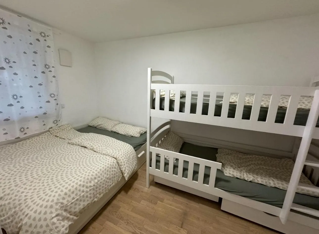 Garten-Wohnung Naehe Messe Und Flueghafen Muenchen ポイング