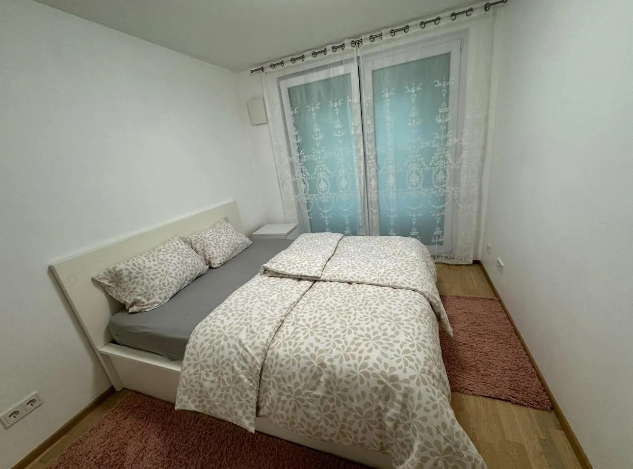 アパート Garten-Wohnung Naehe Messe Und Flueghafen Muenchen ポイング