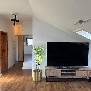 Moderne & Stilvolle Klimatisiert - Messe & Flughafen Muenchen Apartment